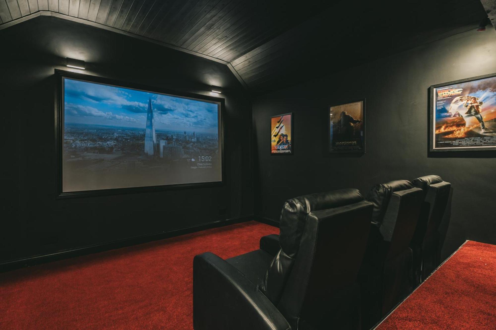 House With A Cinema And Games Room, Sleeps 17 Shrewsbury Zewnętrze zdjęcie